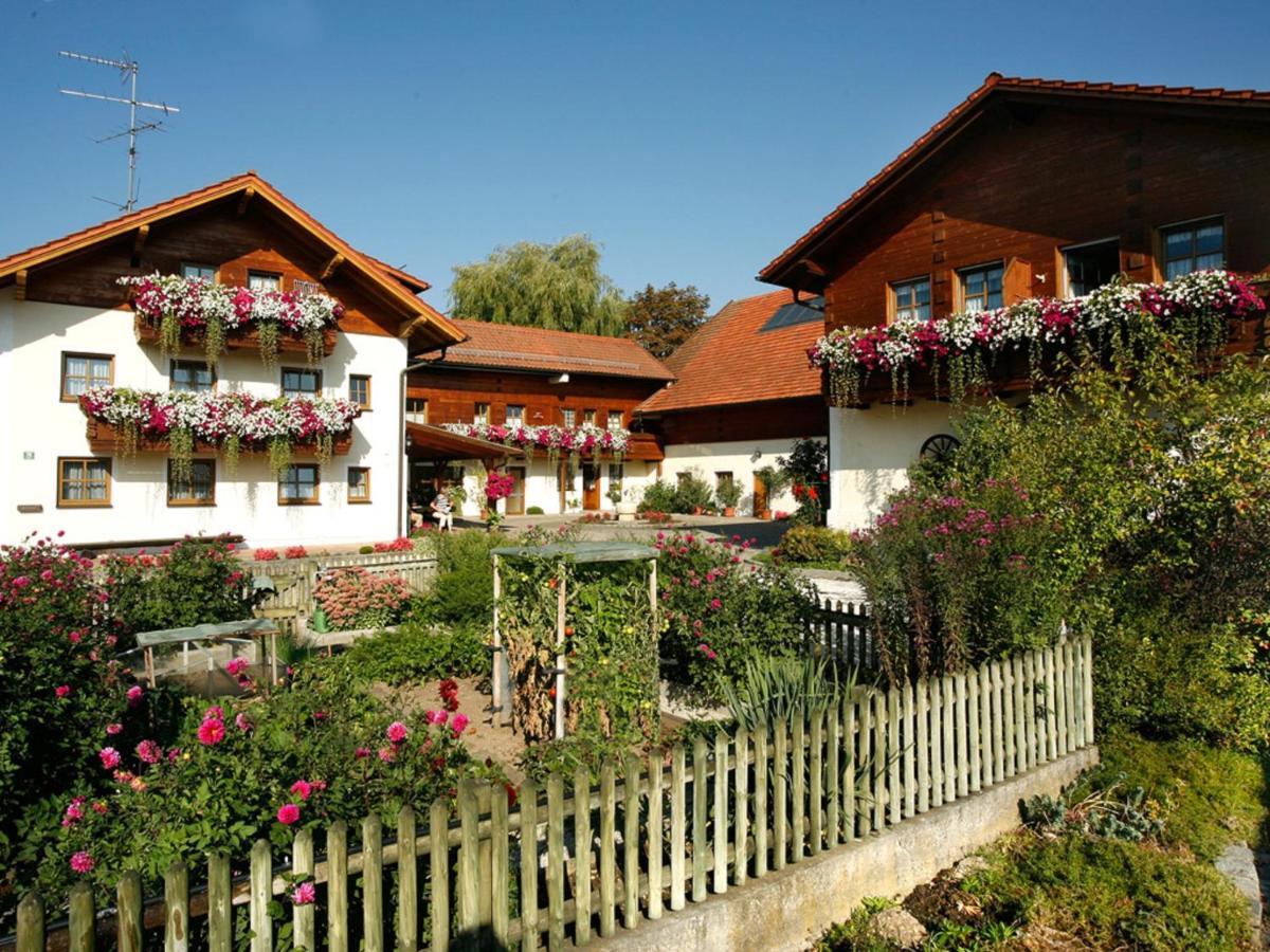 Boutique-Hotel Hasenberger باد بيرنباخ المظهر الخارجي الصورة